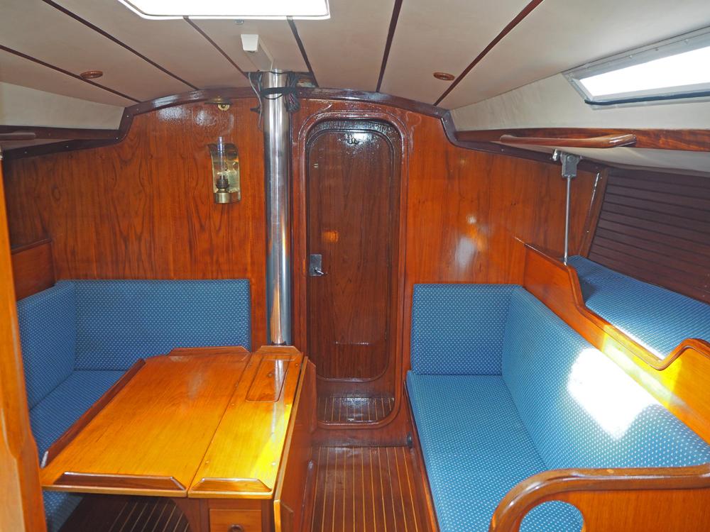 Salon, H&eacute;bergements